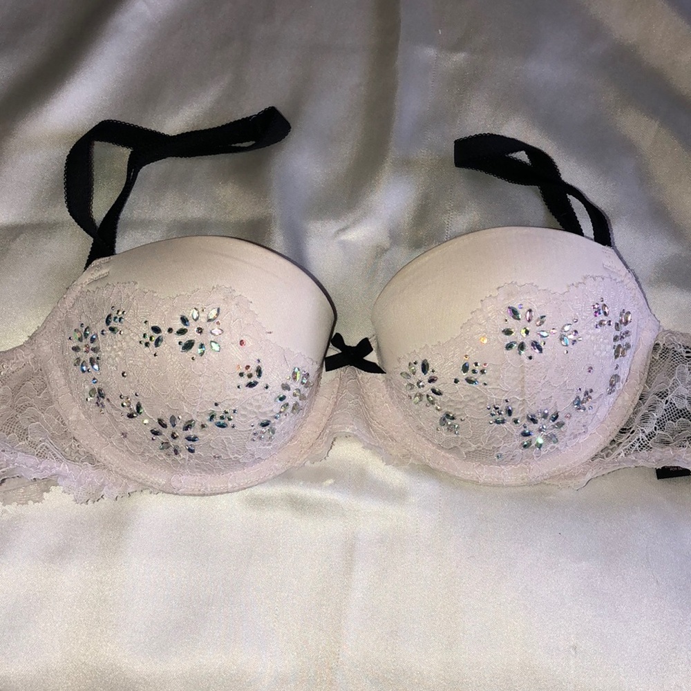Victoria’s Secret Dream Angels Bra